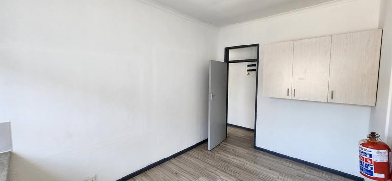 To Let commercial Property for Rent in Beaconvale Western Cape